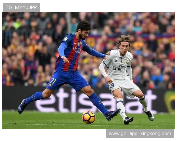 巴萨准备签下全欧突破最狠的未来主攻点,开启新时代皇马难敌的辉煌篇章 巴萨准备签下全欧突破最狠的未来主攻点,开启新时代皇马难敌的辉煌篇章